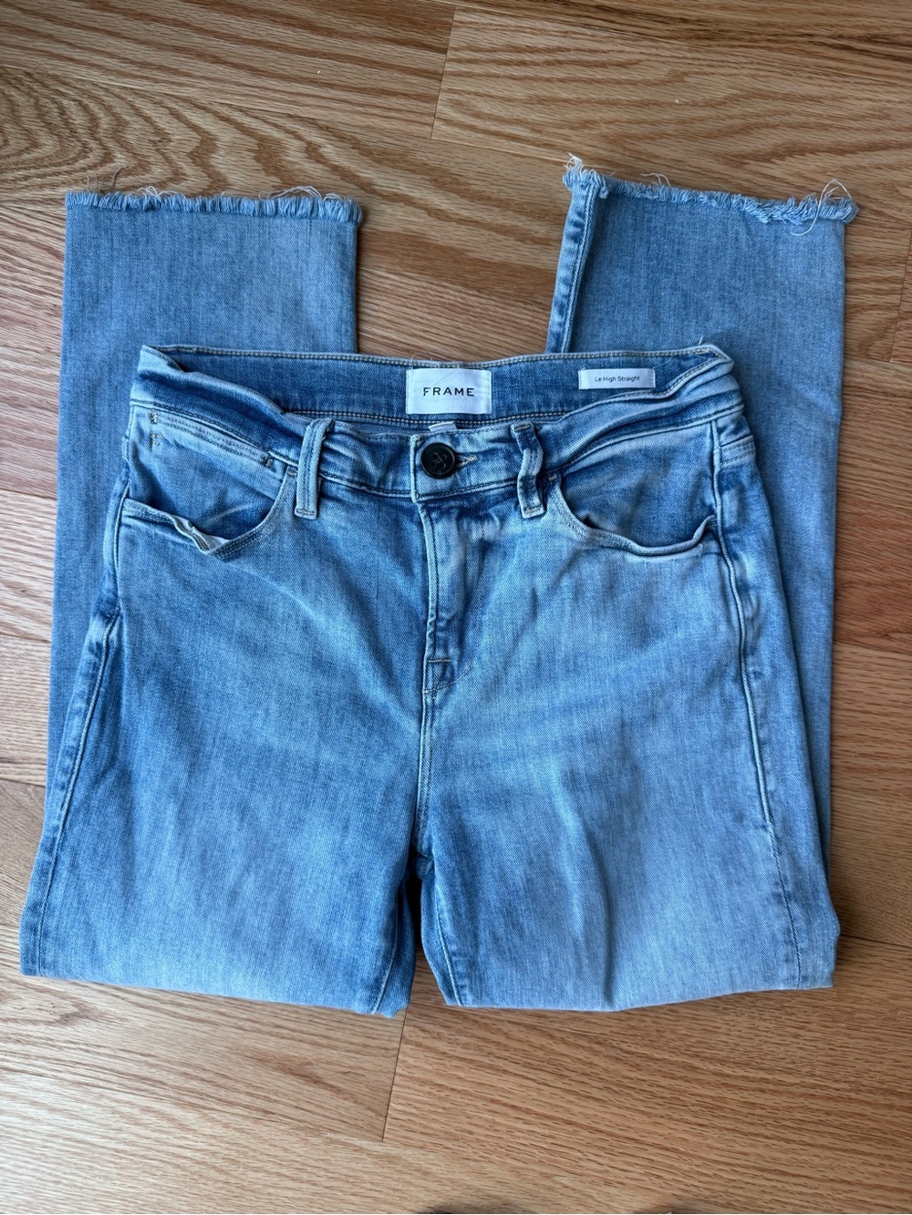 Frame Le High Straight Crop Jean Light Wash Raw Hem 23" Inseam - Size 26